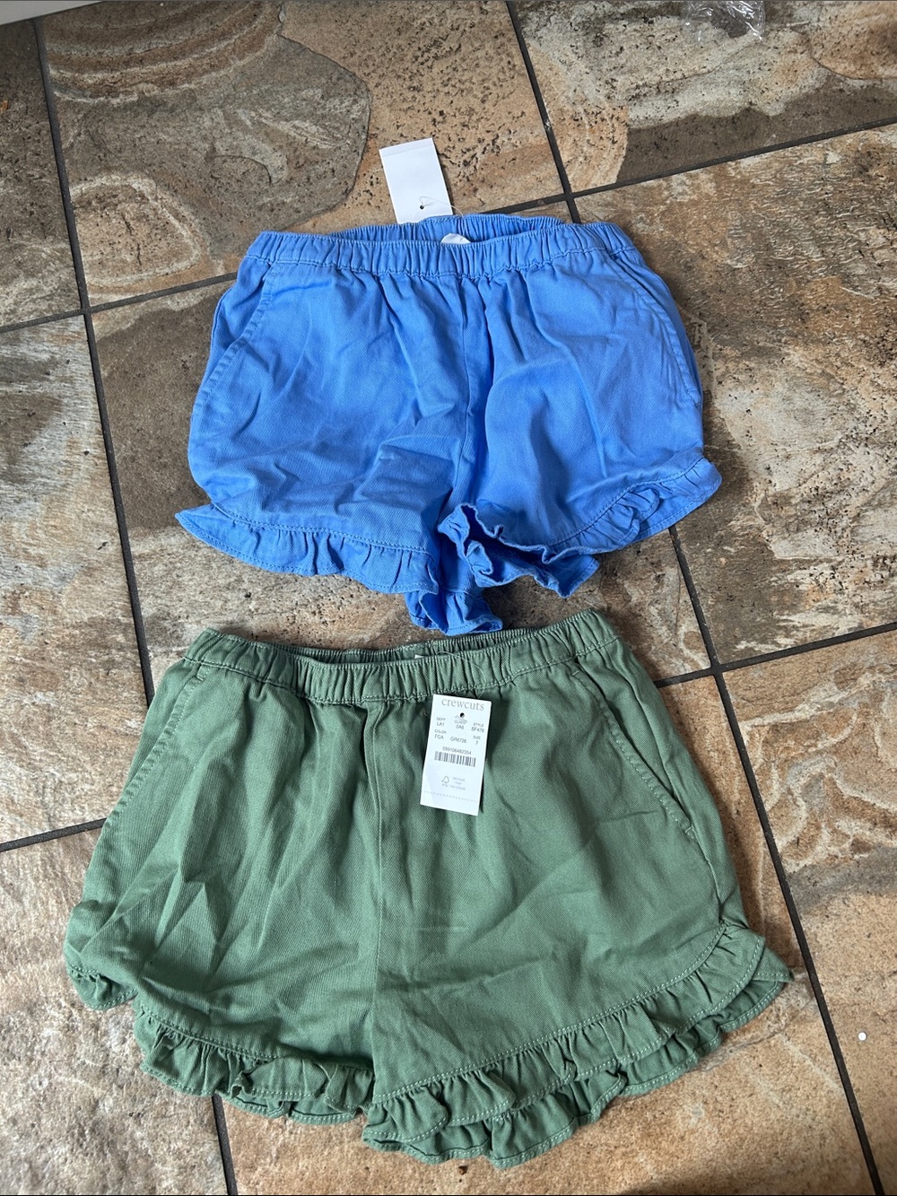 Crewcuts NWT size 8 Blue & Olive Ruffle Hem Girls Shorts - Casual Elastic Waist
